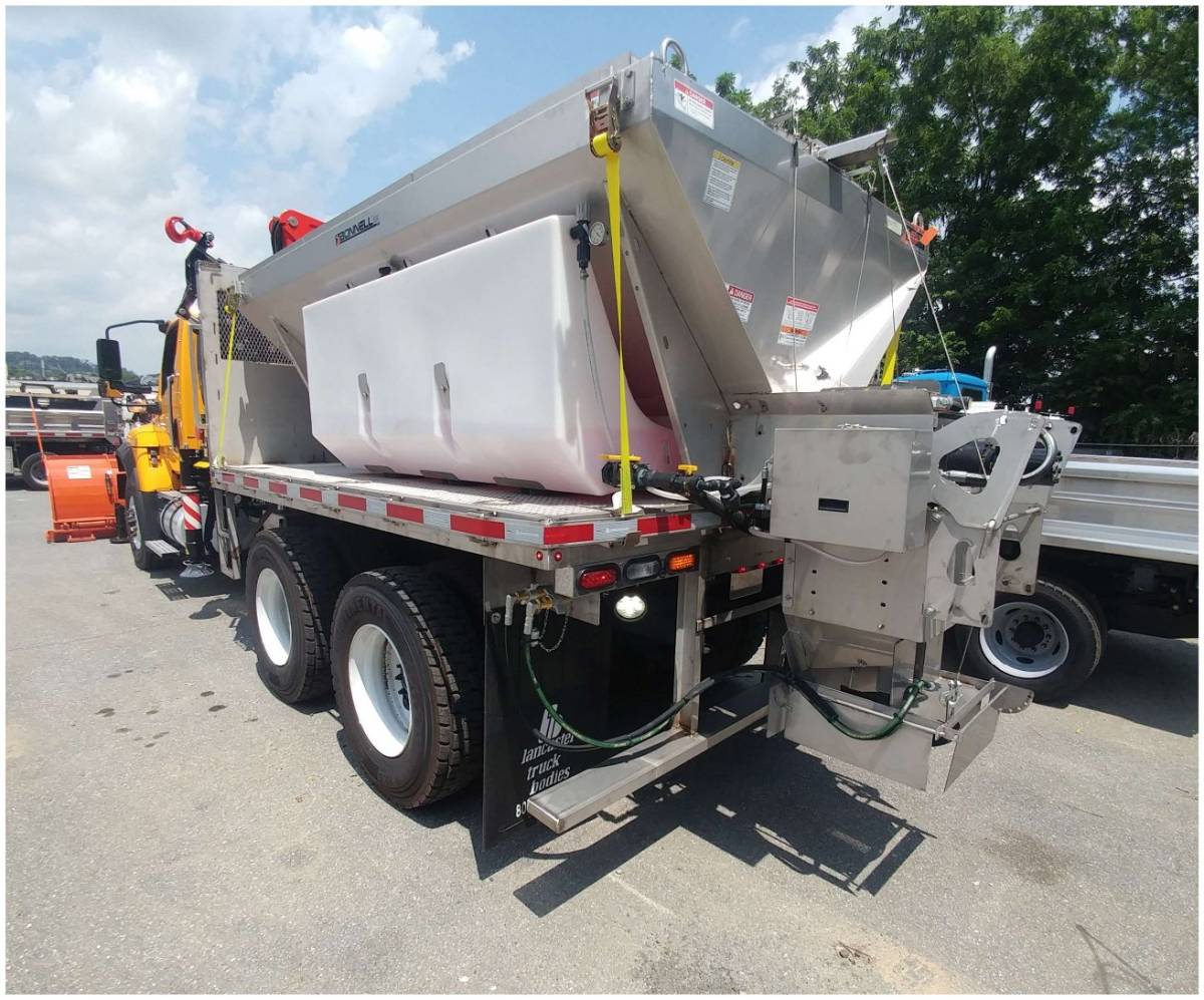 Bonnell V-Box Spreader